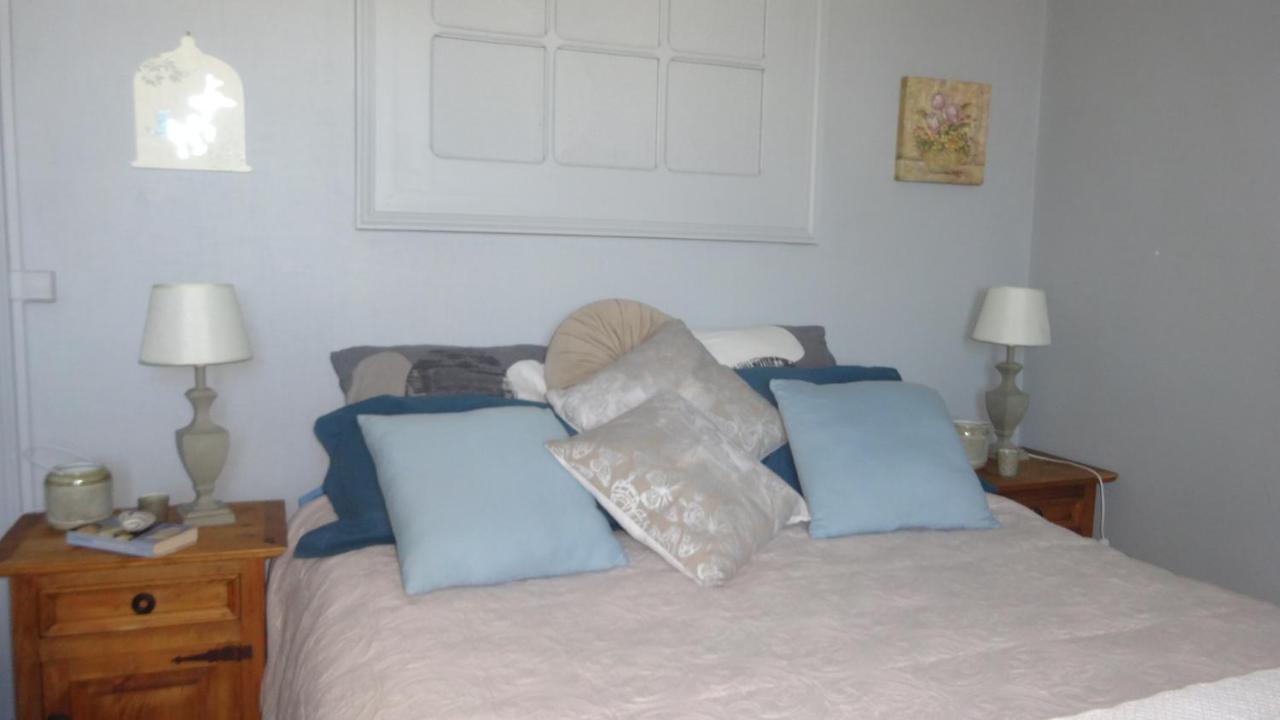 Le Compostelle Chic, Charme, Confort, Cocooning 80 m² Saint-Léonard-de-Noblat Esterno foto